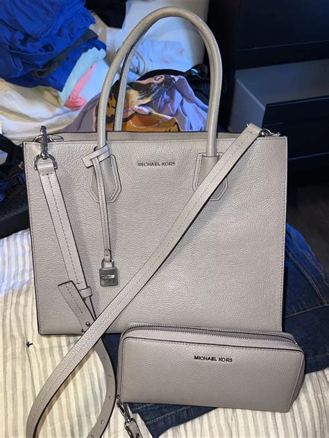 michael kors mercer large leather tote pearl grey|mercer large snakeskin tote bag.